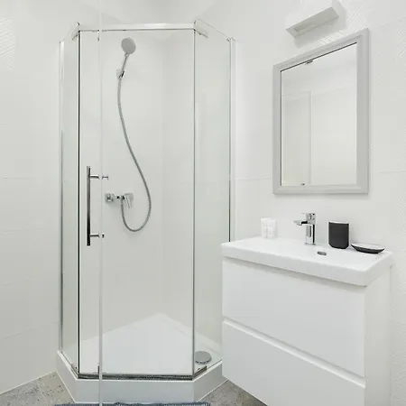 Comfortable Studio With Parking In By Renters Szczecin