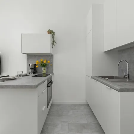Comfortable Studio With Parking In By Renters *