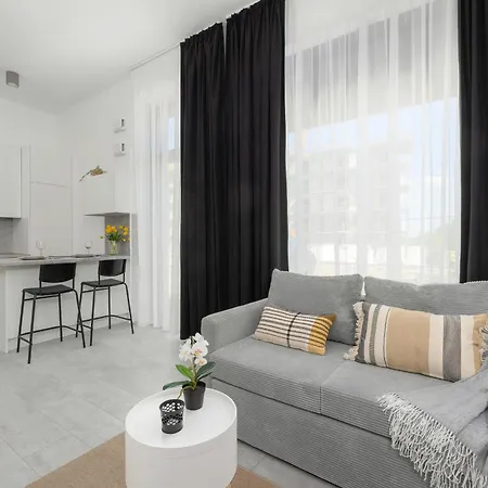 Apartment Comfortable Studio With Parking In By Renters *